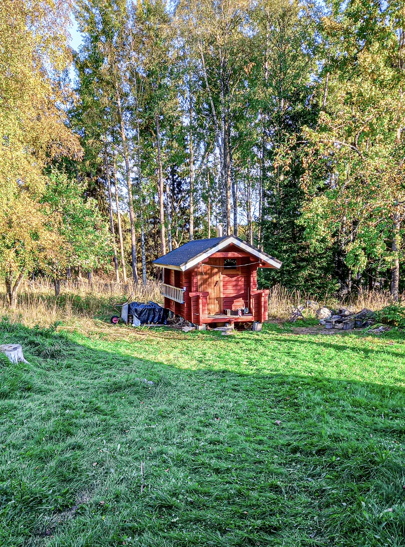 Mokki_kauempaa
